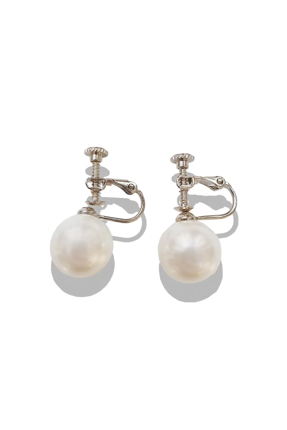 New Shell Pearl Clip Earrings Women Accessories